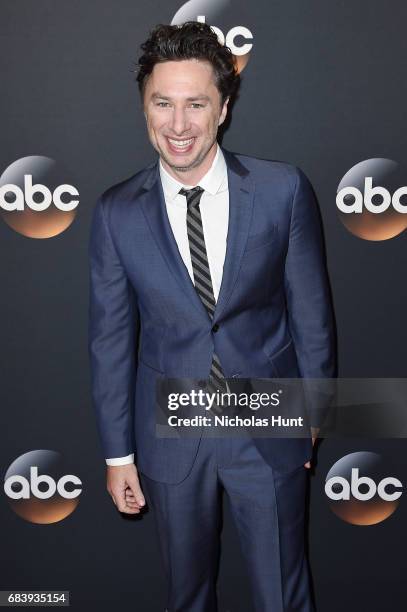 Zach Braff attends the 2017 ABC Upfront on May 16, 2017 in New York City.