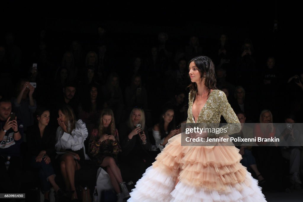 Swim - Runway - Mercedes-Benz Fashion Week Australia 2017