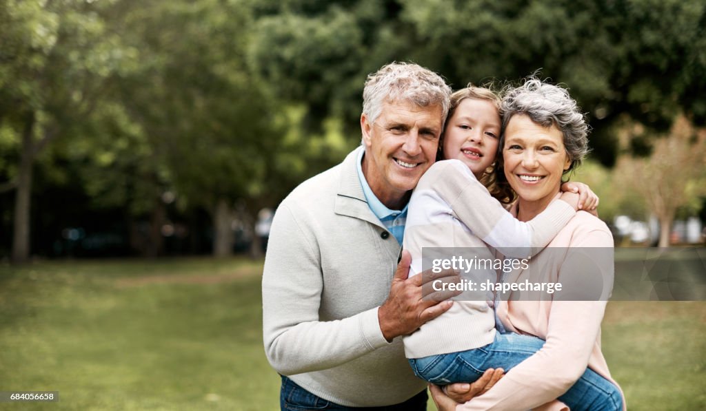 I nonni cospargono sempre polvere di stelle sulla vita dei loro nipoti