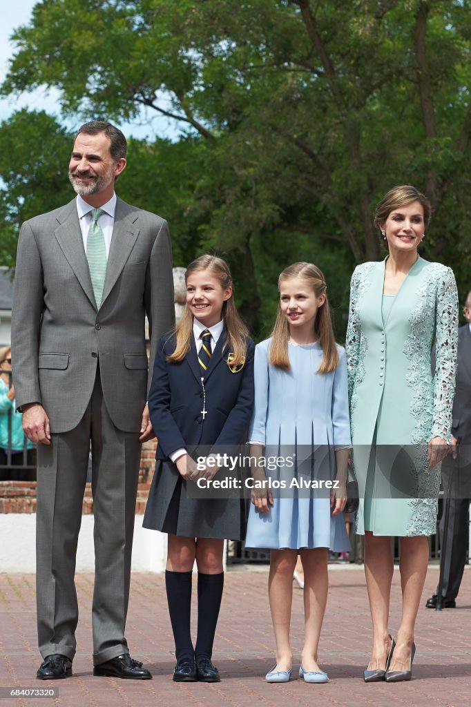 Spanish Royals Attend Their Daughter Sofia's First Communion