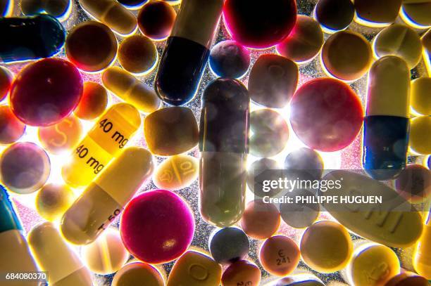 Caplets Meaning Caplets Photos and Premium High Res Pictures - Getty Images