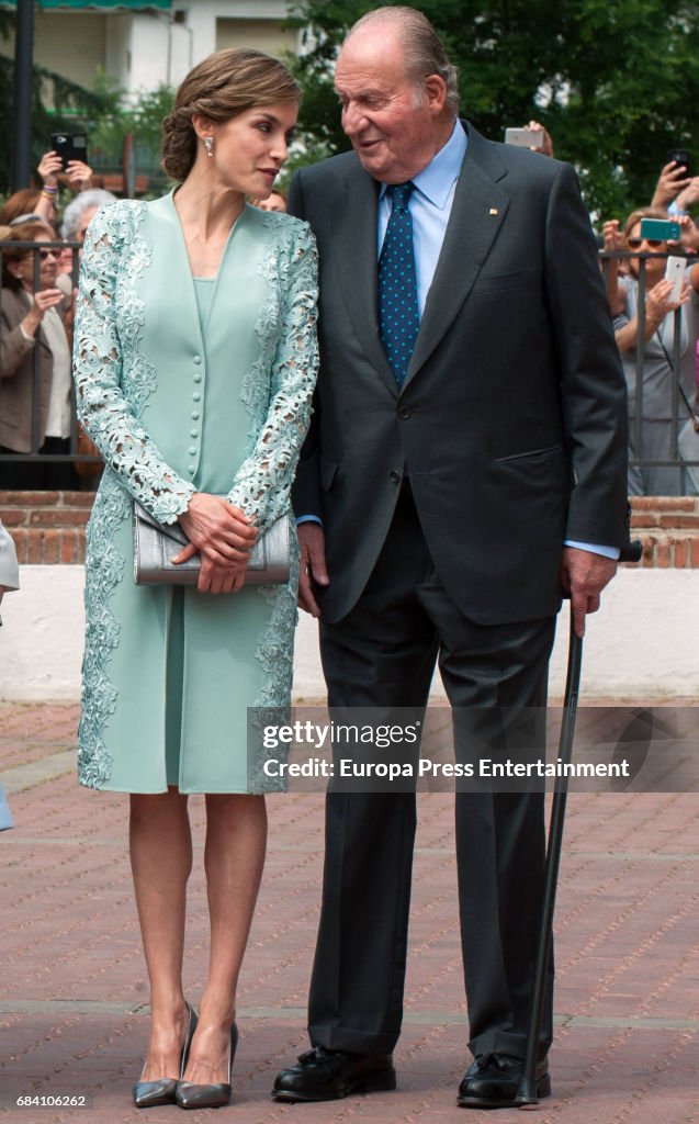 Spanish Royals Attend Their Daughter Sofia's First Communion