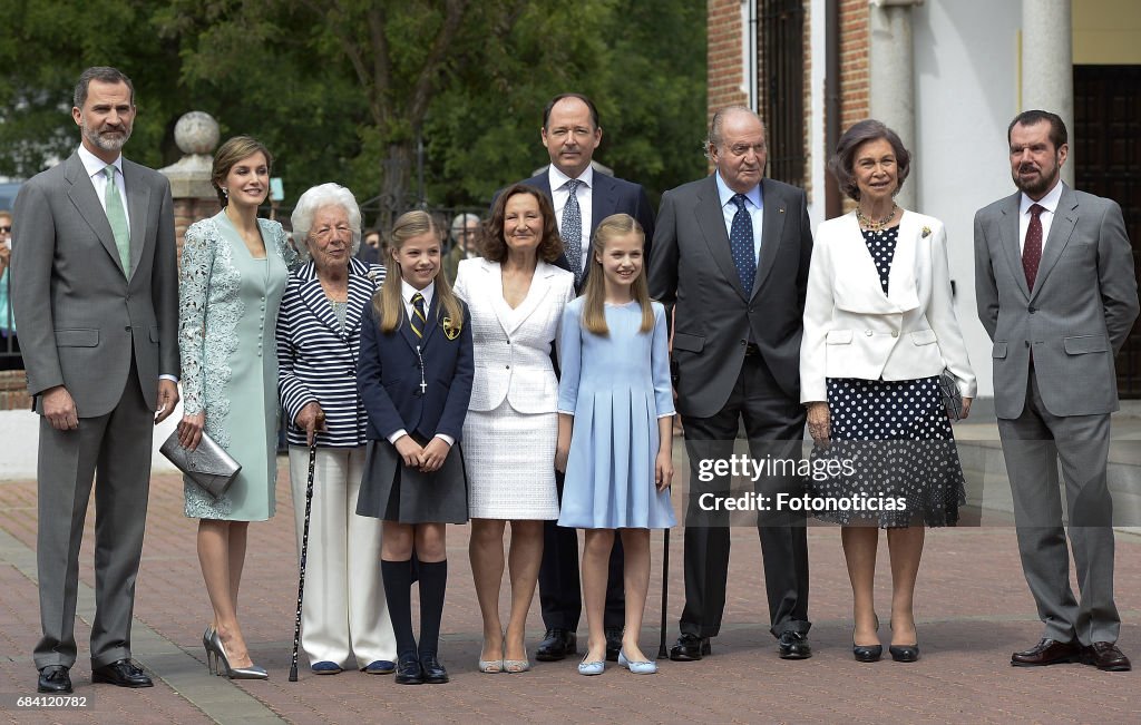 Spanish Royals Attend Their Daughter Sofia's First Communion