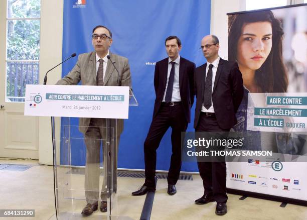 Yves Rolland, secrétaire général de France télécom, intervient, lors du lancement de la campagne "Agir contre le harcèlement à l'école", le 24...