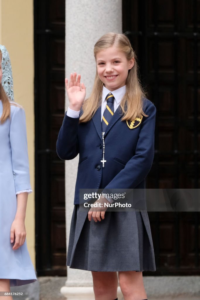 Spanish Royals Attend Their Daughter Sofia's First Communion