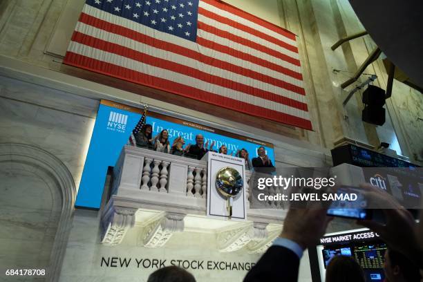 The Opening Bell Photos And Premium High Res Pictures Getty Images the-opening-bell-photos-and-premium-high-res-pictures-getty-images
