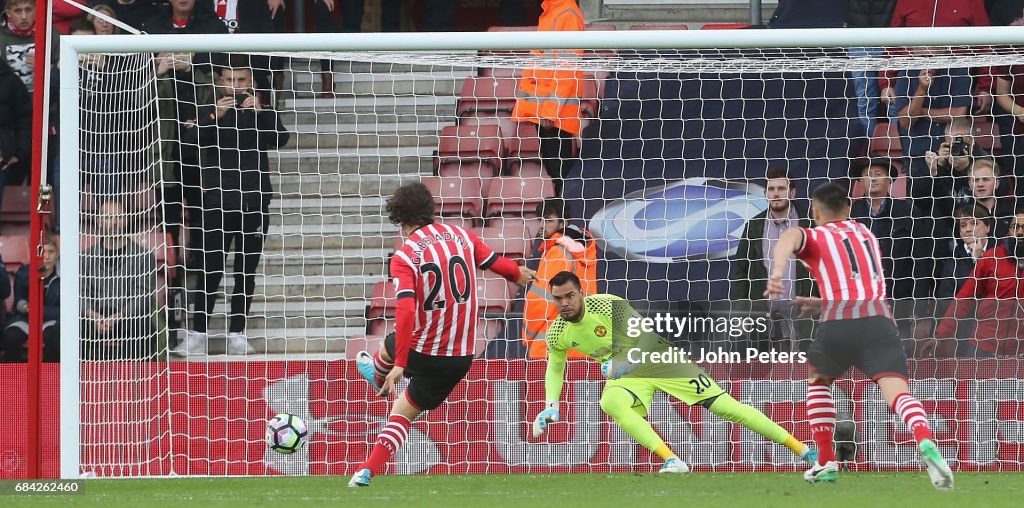 Southampton v Manchester United - Premier League