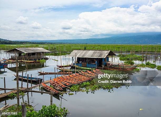 Rawa Pening Lake Fotografías e imágenes de stock - Getty Images