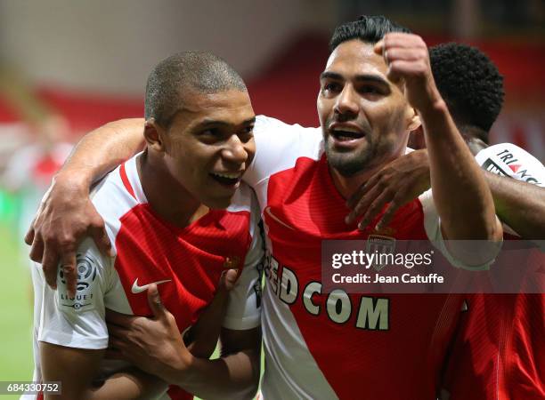 Kylian Mbappe of Monaco celebrates his goal with Radamel Falcao during the French Ligue 1 match between AS Monaco and AS Saint-Etienne at Stade Louis...