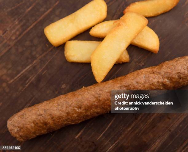 frikandel and french fries. - 1954 bildbanksfoton och bilder