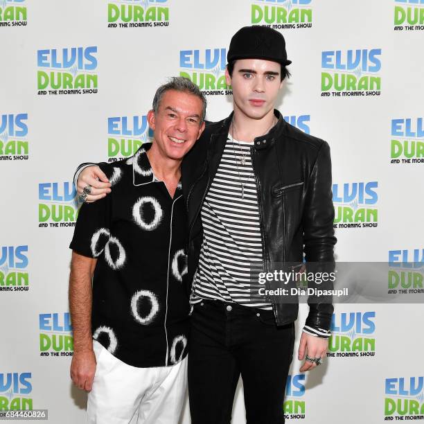 Leon Else poses with Elvis Duran during his visit to "The Elvis Duran Z100 Morning Show" at Z100 Studio on May 18, 2017 in New York City.