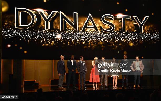 Dale Alan Riley Robert Christopher Riley Photos and Premium High Res Pictures - Getty ...