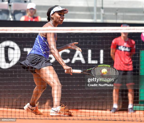 Venus Williams in action during his match against Johanna Konta - Internazionali BNL d'Italia 2017 on May 16, 2017 in Rome, Italy.