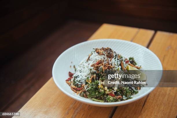 healthy superfood salad - naomi rahim stock pictures, royalty-free photos & images