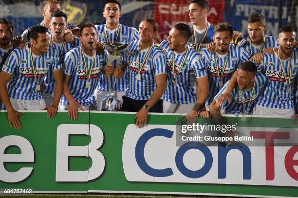 Team of SPAL celebrates promotions in series A after the Serie B match between SPAL and FC Bari at Stadio Paolo Mazza on May 18, 2017 in Ferrara,...