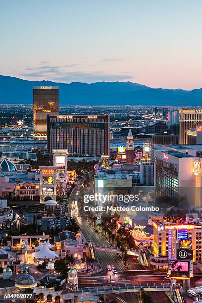 dawn over the strip, las vegas, nevada, usa - strip de las vegas - fotografias e filmes do acervo