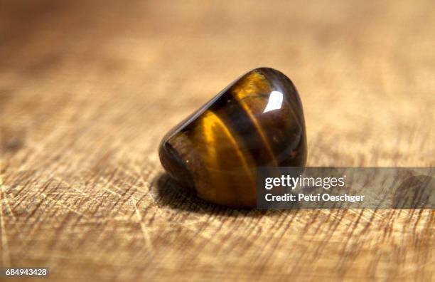 stones and crystals. - tigeröga halvädelsten bildbanksfoton och bilder
