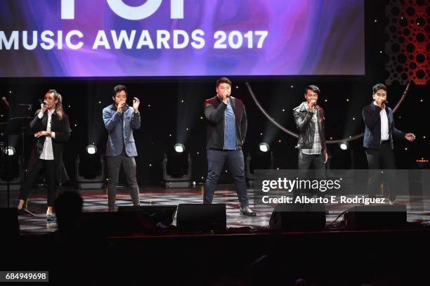 Niko Del Rey 53 Niko Del Rey Stock Photos, High-Res Pictures, and Images - Getty Images