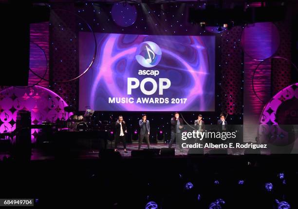 Niko Del Rey Jules Cruz Photos and Premium High Res Pictures - Getty Images