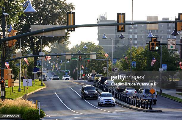chocolate avenue at hershey town - hershey-pennsylvania stock pictures, royalty-free photos & images
