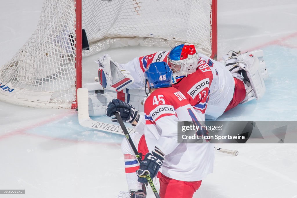 HOCKEY: MAY 18 IIHF World Championship - Russia v Czech Republic
