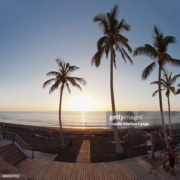 beach of puerto naos at sunset, la palma, canary islands, spain - puerto naos stock pictures, royalty-free photos & images