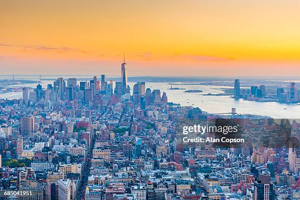 usa, new york, manhattan, lower manhattan/downtown, world trade center, freedom tower - alan copson fotografías e imágenes de stock