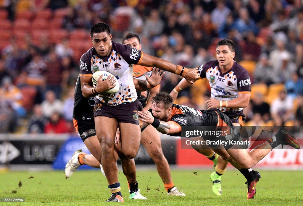 NRL Rd 11 - Broncos v Wests Tigers