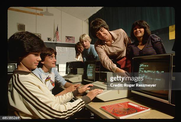 4,731 Basic Computer Class Stock Photos, High-Res Pictures, and Images ...