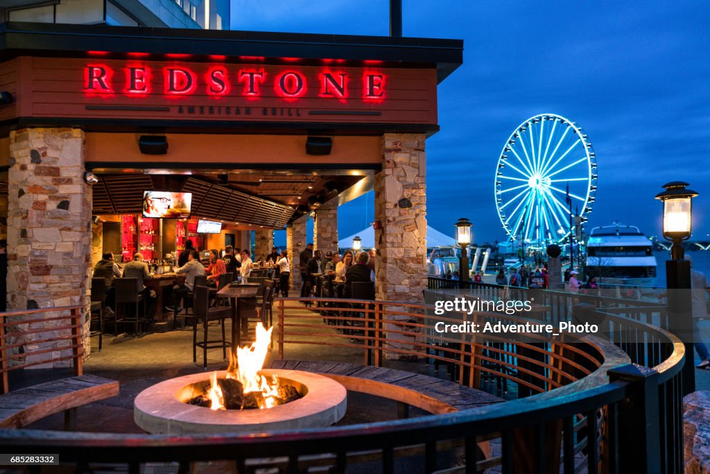 Redstone American Grill National Harbor - Washington D.C.