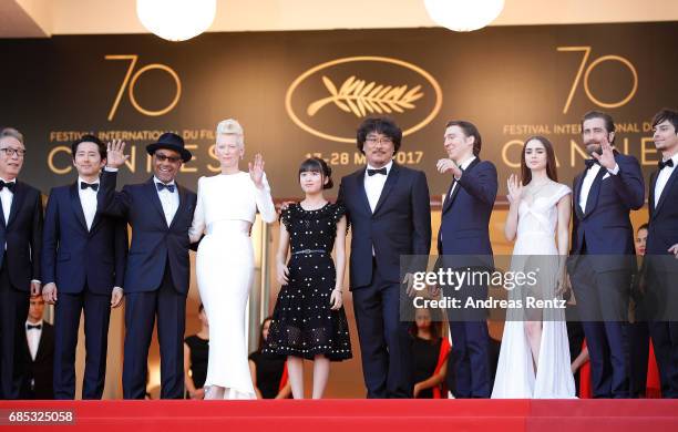 Actors Byung Heebong, Steven Yeun, Giancarlo Esposito, Tilda Swinton and Ahn Seo-Hyun, director Bong Joon-Ho and actors Paul Dano, Lily Collins, Jake...