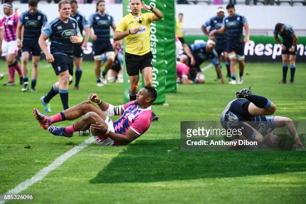 Waisea Nayacalevu of Stade Francais celebrates a try during the Champions Cup Play-offs match between Stade Francais Paris and Cardiff Blues at Stade...