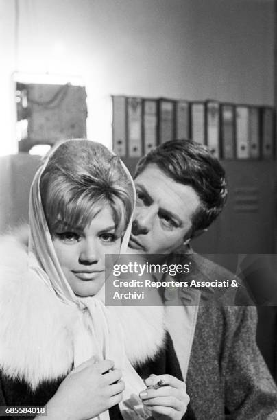 Italian actor Marcello Mastroianni with Italian actress Cristina Gaioni on the set of the film 'The Assassin' directed by Elio Petri. Italy, 1961