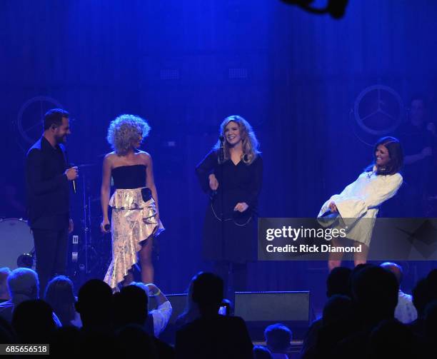 Little Big Town At The Mother Church - Surprise guest Alison Krauss joins Jimi Westbrook, Kimberly Schlapman and Karen Fairchild on stage at the...