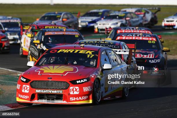 shell v-power racing team scott mclaughlin 'back to... Winton Raceway Photos and Premium High Res Pictures - Getty Images