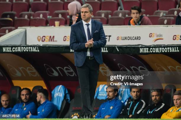 Coach Hamza Hamzaoglu of Osmanlispor Futbol Kulubuduring the Turkish Spor Toto Super Lig football match between Galatasaray SK and Osmanlispor FK on...