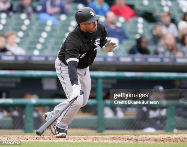 Geovany Soto of the Chicago White Sox breaks for first base against the Detroit Tigers at Comerica Park on April 30, 2017 in Detroit, Michigan.