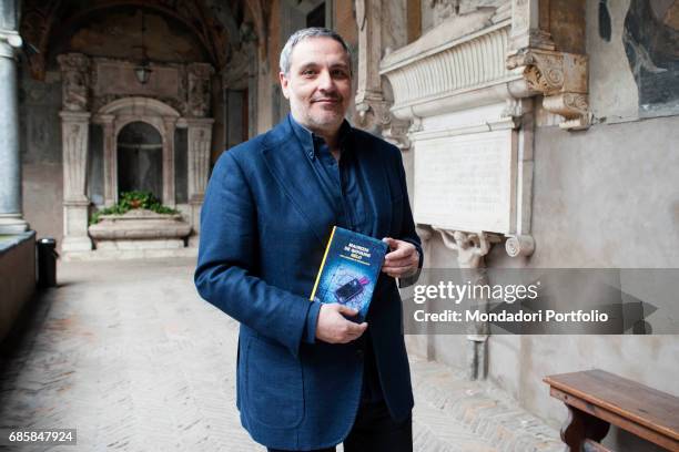 The writer Maurizio De Giovanni presenting his novel Gelo during the meeting Panorama d'Italia. Naples, Italy. 26th March 2015