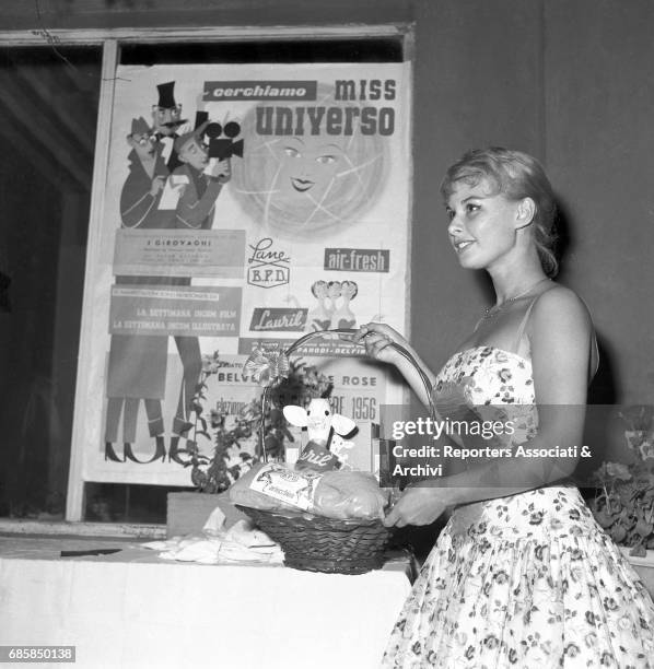 Italian actress Marisa Allasio at Miss Belvedere delle Rose beauty pageant in the Roman club of the same name. Rome, 1956