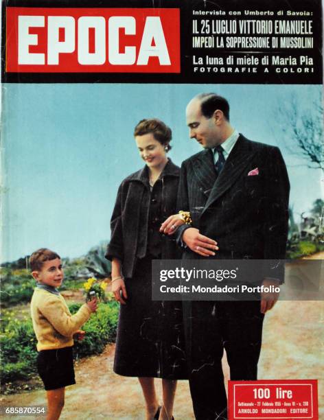 Cover of the magazine Epoca. Prince Alexander of Yugoslavia and Maria Pia of Bourbon-Parma doing honeymoon. Portugal, 1955