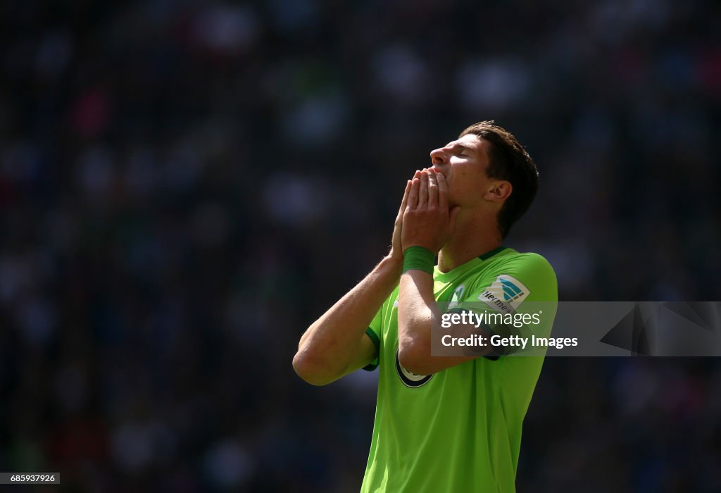 Hamburger SV v VfL Wolfsburg - Bundesliga