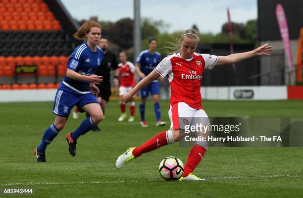 Beth Mead of Arsenal in action during the WSL 1 match between Arsenal Ladies and Birmingham City Ladies at The Hive on May 20, 2017 in Barnet,...