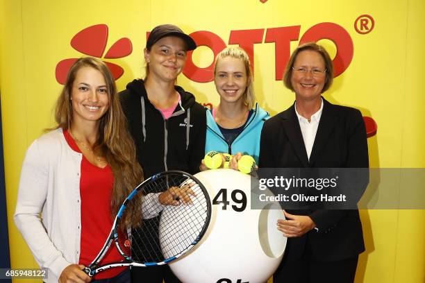 Katharina Hogbarski, Katharina Gerlach, Yulia Putintseva and President of Lotto in Bayern Frederike Sturm poses during the draw at the Lotto Zentrale...