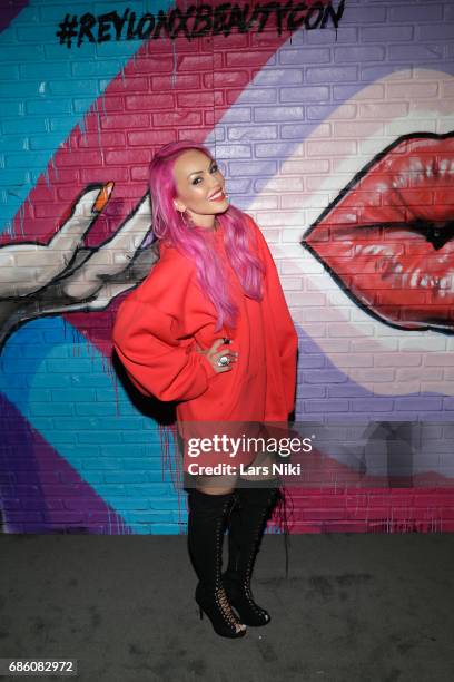 Influencer Kandee Johnson attends the Beautycon Festival NYC 2017 at Brooklyn Cruise Terminal on May 20, 2017 in New York City.