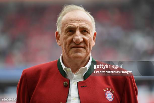 Hans-Georg 'Katsche' Schwarzenbeck seen prior to the Bundesliga match between Bayern Muenchen and SC Freiburg at Allianz Arena on May 20, 2017 in...