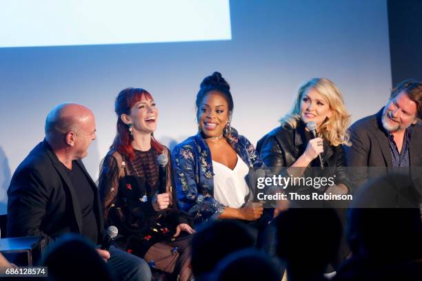 Dean Norris, Carrie Preston, Niecy Nash, Jenn Lyon and Eliot Lawrence speak onstage at the Claws and Cocktails panel during the 2017 Vulture Festival...