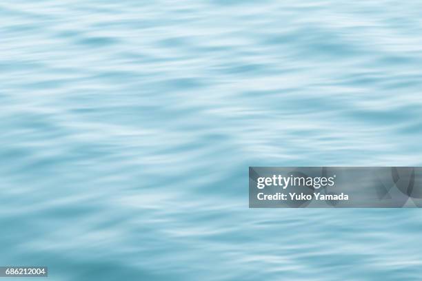 abstract patterns in nature - water waves - オーガニック stock-fotos und bilder