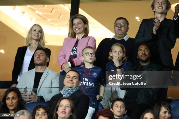 Helena Seger, wife of Zlatan Ibrahimovic , sports agent Mino Raiola, above them Zlatan's sons Vincent Ibrahimovic and Maximilian Ibrahimovic, Olivier...