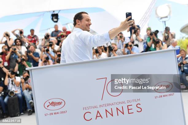 Actor Stefano Accorsi attends the "Fortunata" photocall during the 70th annual Cannes Film Festival at Palais des Festivals on May 21, 2017 in...