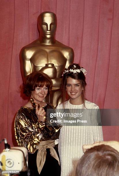 Maggie Smith and Brooke Shields attend the 51st Academy Awards circa 1979 in Los Angeles, California.